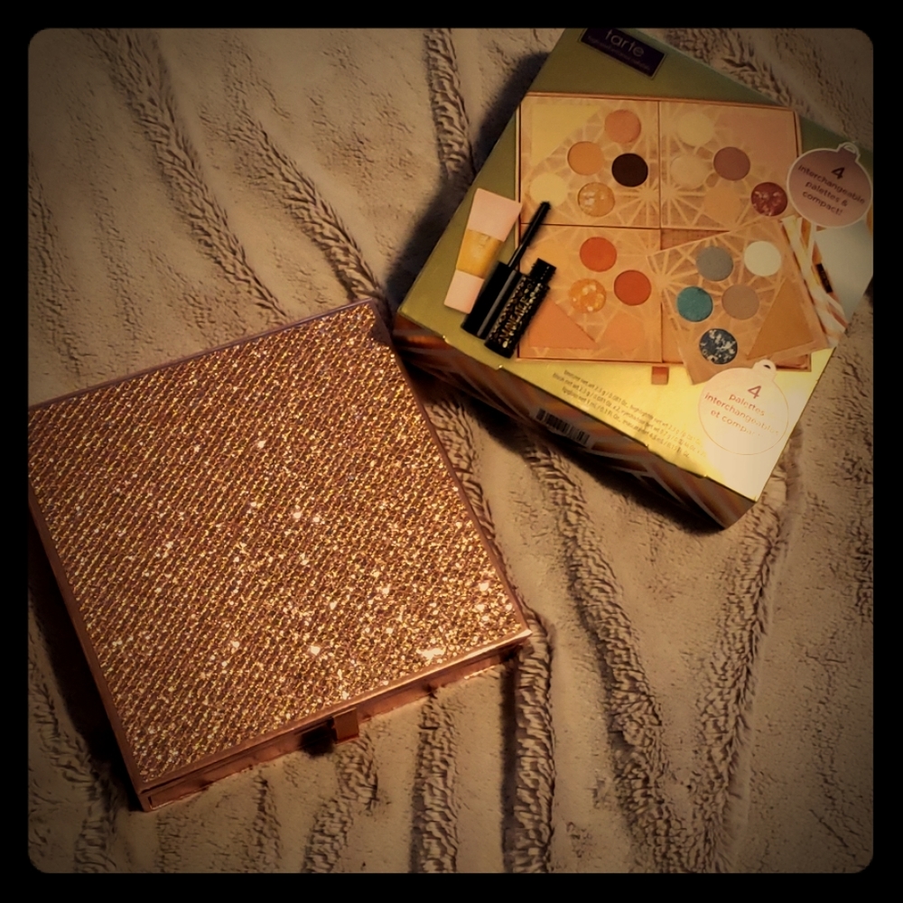 Tarte Gift and Glam Collector's Set NEW